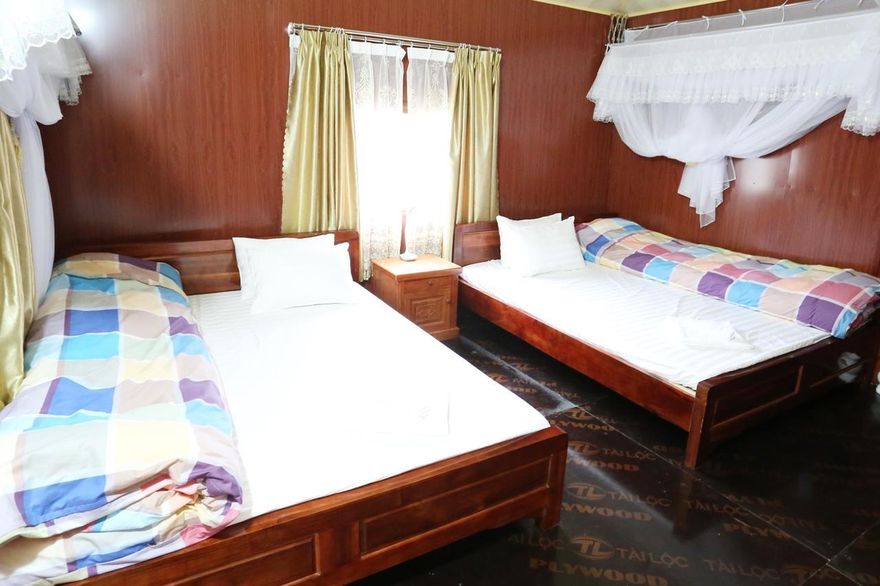 Green Hill Hostel & Tour Ha Giang Esterno foto