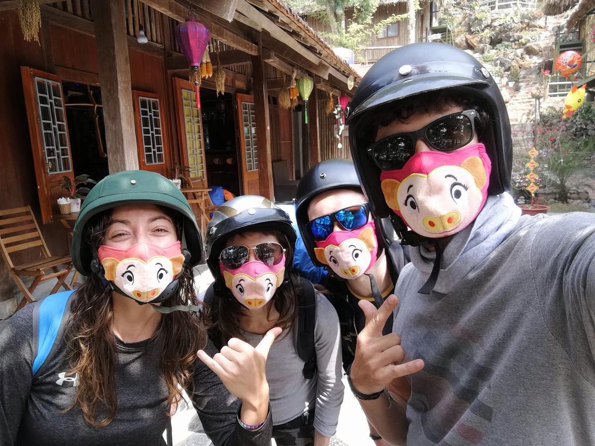 Green Hill Hostel & Tour Ha Giang Esterno foto