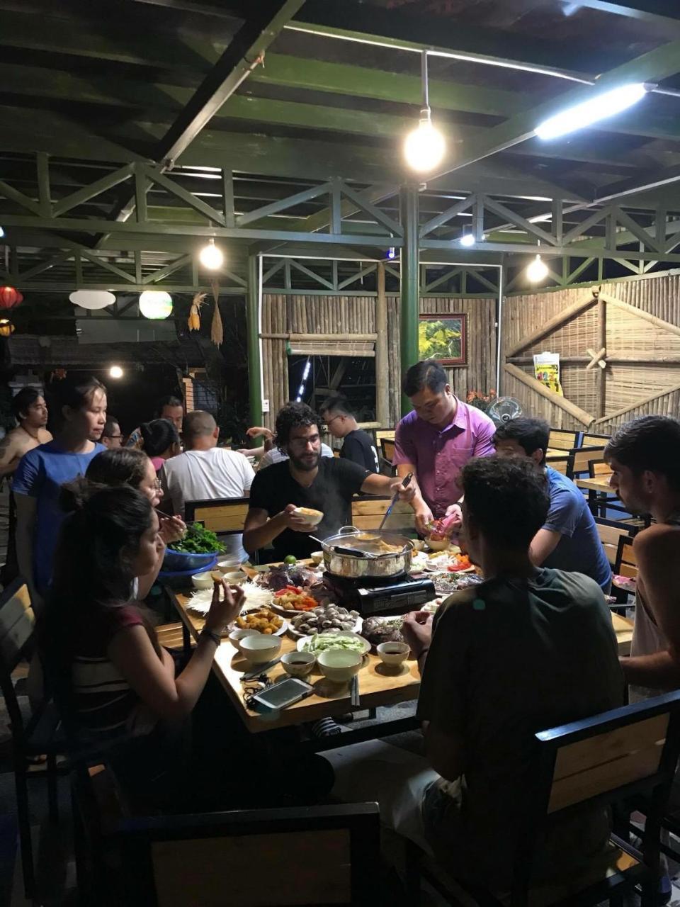 Green Hill Hostel & Tour Ha Giang Esterno foto