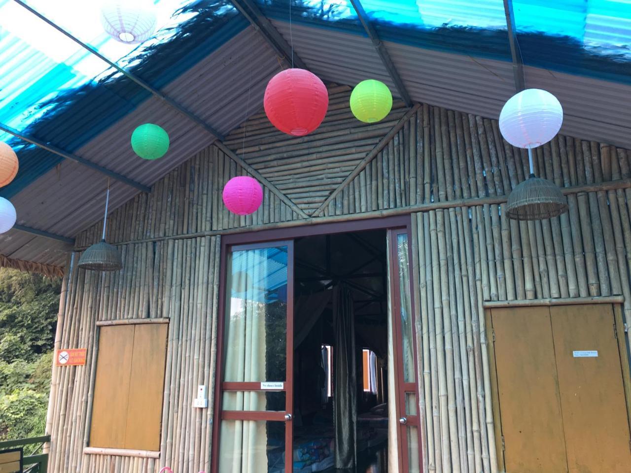 Green Hill Hostel & Tour Ha Giang Esterno foto
