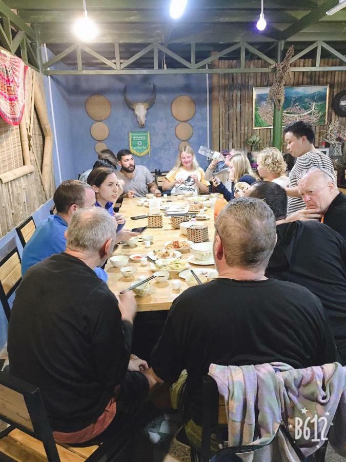 Green Hill Hostel & Tour Ha Giang Esterno foto