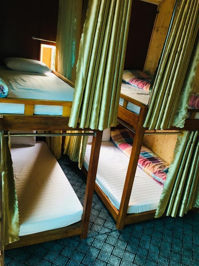 Green Hill Hostel & Tour Ha Giang Esterno foto
