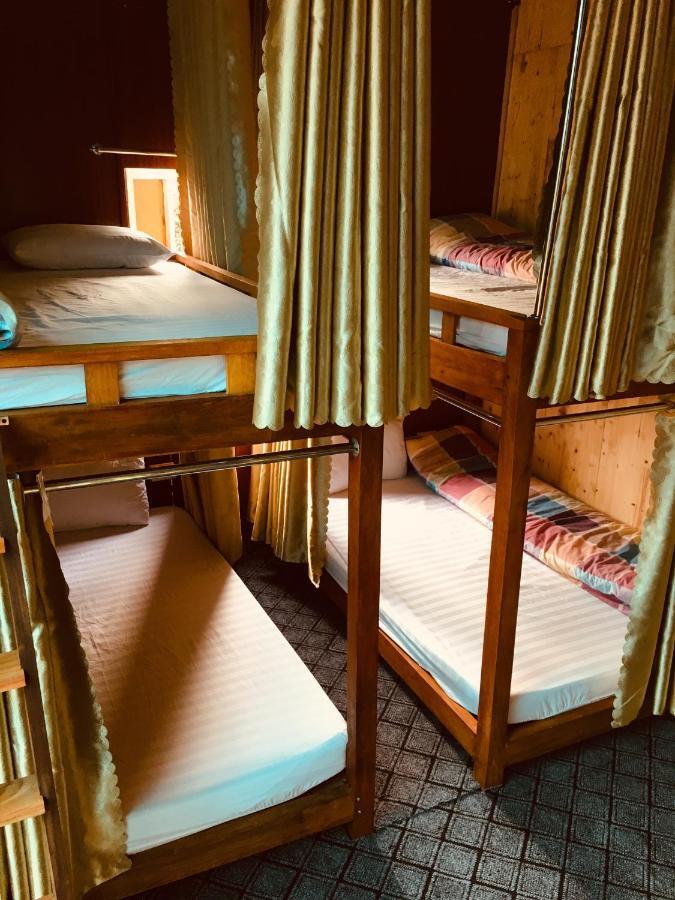 Green Hill Hostel & Tour Ha Giang Esterno foto