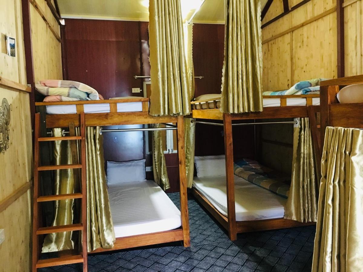 Green Hill Hostel & Tour Ha Giang Esterno foto