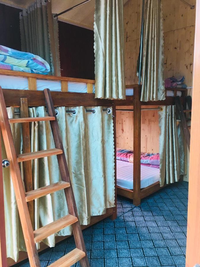 Green Hill Hostel & Tour Ha Giang Esterno foto